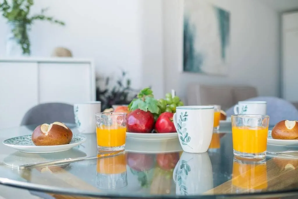 Apartment Studio Close To The Beach With Sea Views And Pool Sitio de Calahonda