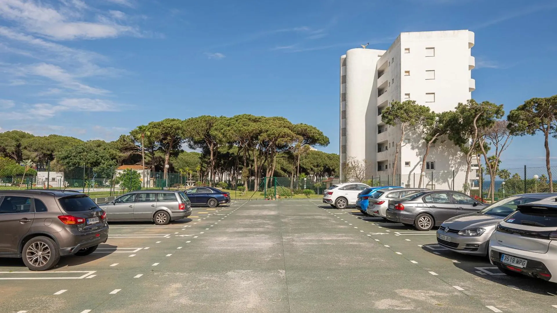 Studio Close To The Beach With Sea Views And Pool Sitio de Calahonda