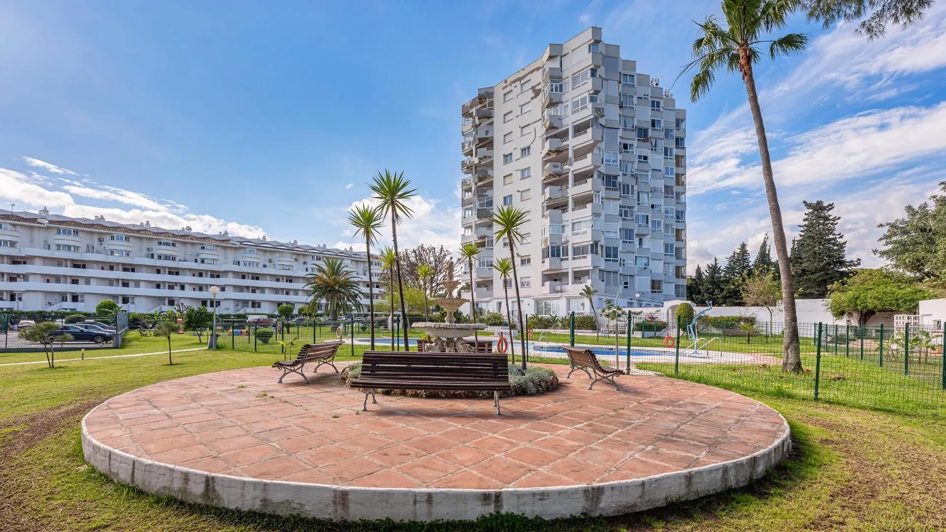 Studio Close To The Beach With Sea Views And Pool Sitio de Calahonda 0*,