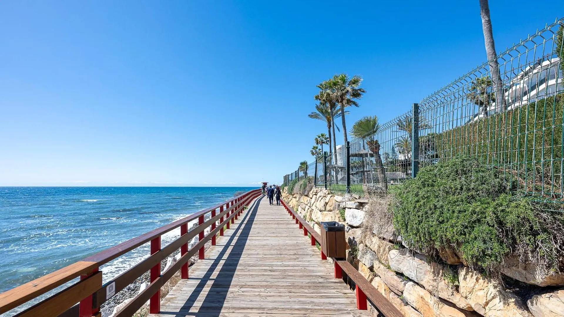 Studio Close To The Beach With Sea Views And Pool Sitio de Calahonda Apartment