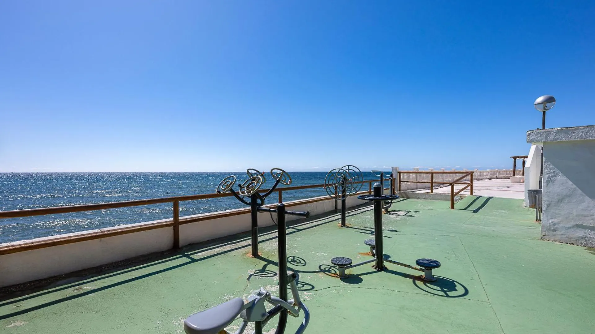 Apartment Studio Close To The Beach With Sea Views And Pool Sitio de Calahonda Spain